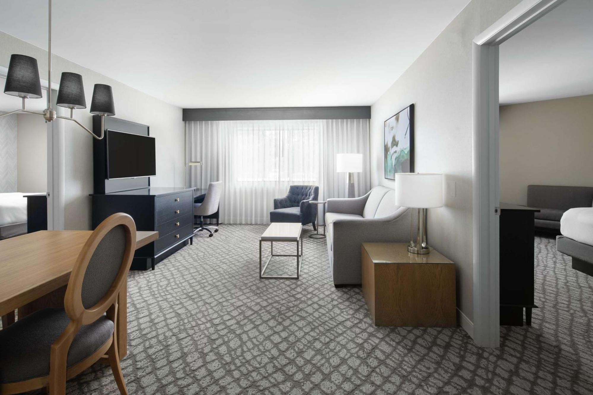 Doubletree Suites By Hilton Charlotte/Southpark Exterior foto